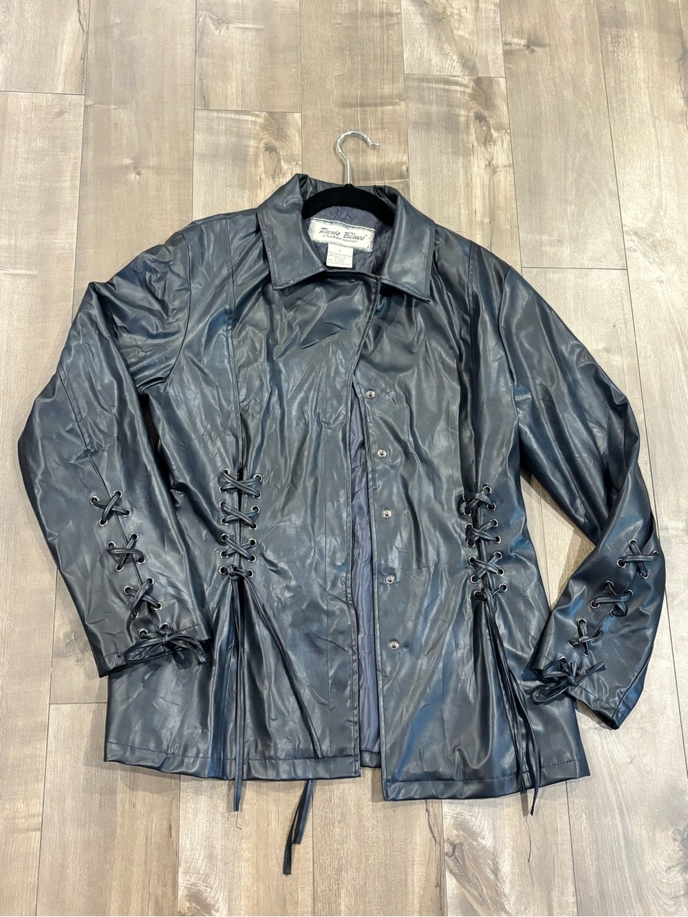 🖤 Vintage Y2K Paris Blues Lace-Up Faux Leather Jacket